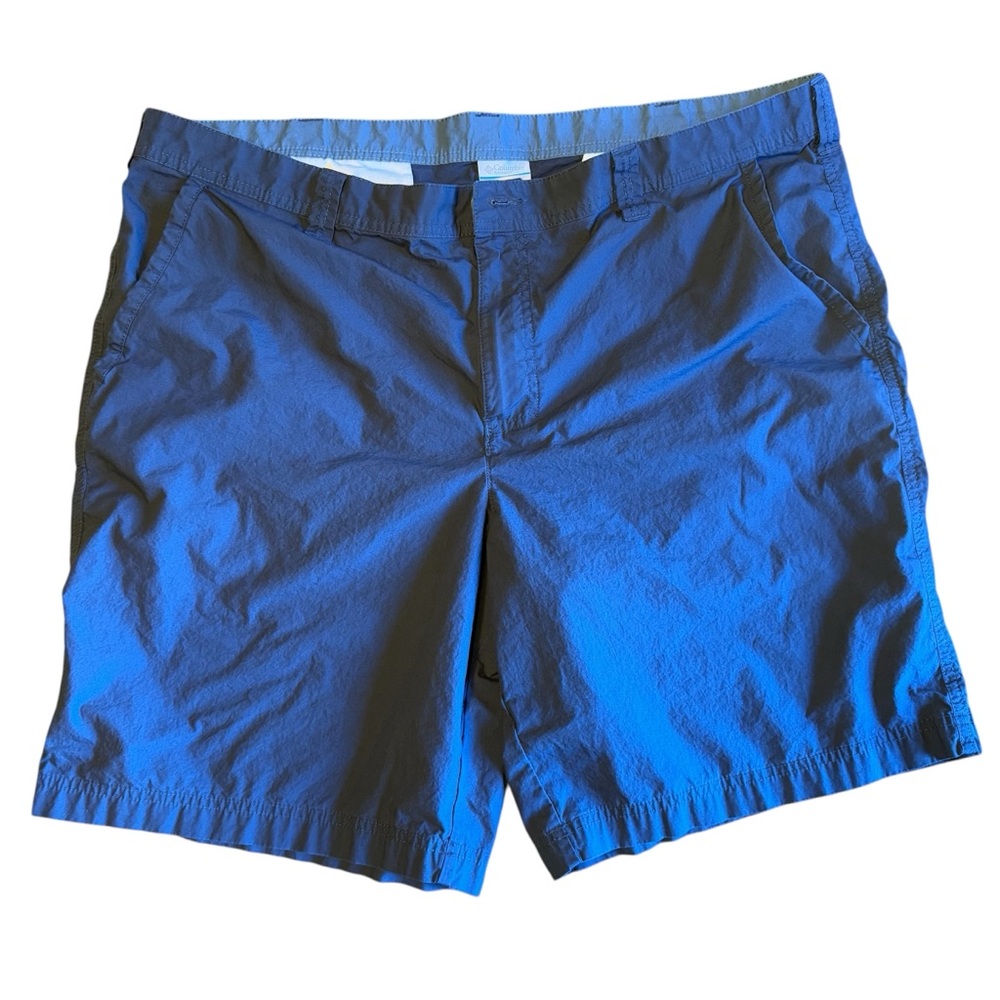 Men's Navy Columbia Casual Shorts size 42